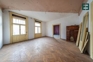 Apartament cu 2 camere și 2 garaje ultracentral - imagine 4