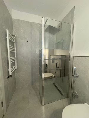 Închiriez apartament 3 camere Ramnicu Valcea - imagine 2