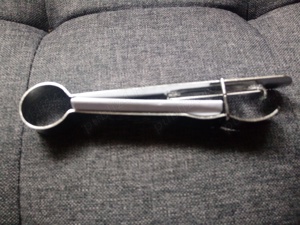 cutit de curatat sparanghel asparag sau radacinoase