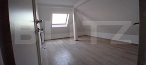 Apartament 3 camere, 90mp, zona Tractoru  - imagine 2