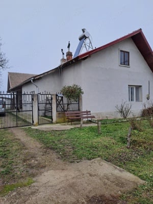 vand casa in Bethausen cu gradina mare