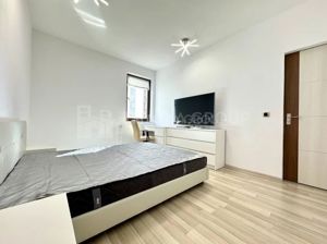 Apartament 3 camere+2 bai, parcare, Isaran Coresi, pet friendly - imagine 12