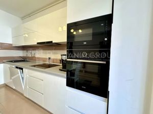 Apartament 3 camere+2 bai, parcare, Isaran Coresi, pet friendly - imagine 4