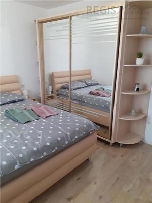 Apartament 3 camere Coresi - imagine 8