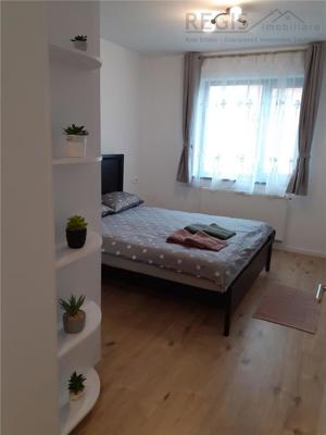 Apartament 3 camere Coresi - imagine 6