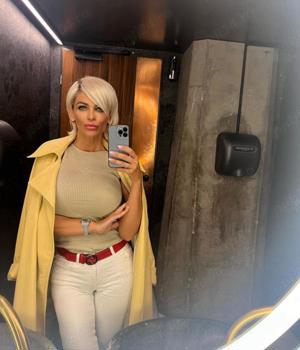 Show la whatsapp videoclipuri