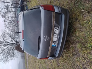 Opel Astra H - imagine 4