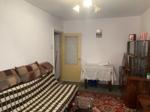 Închiriez apartament 2 camere  - imagine 2