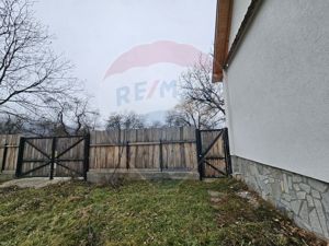 Casă 3 camere Sinca Noua/ 14.380 mp teren intravilan si extravilan - imagine 8