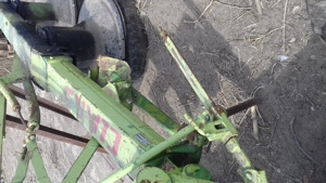 Semănătoare spc 6 plus cositore class 