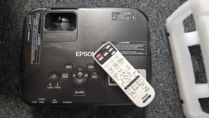 Videoproiector Epson model EB-W02