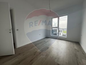 Apartament cu 3 camere de vânzare - imagine 5