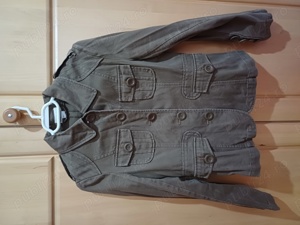 Vand jacheta subțire S, în stare perfecta