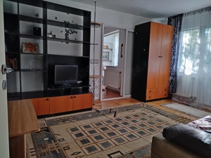 Inchiriez apartament in Resita, zona Moroasa - imagine 4