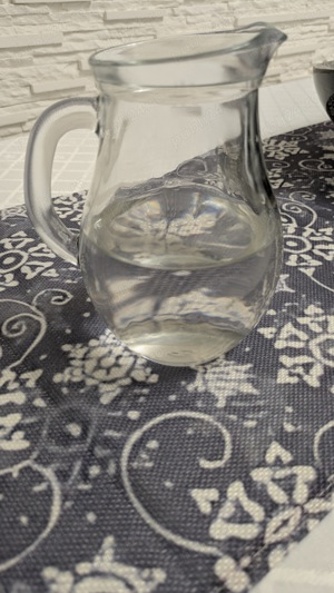 Vând țuică de casă din struguri 