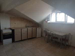 Proprietar vând apartament 2 camere la mansarda  - imagine 4