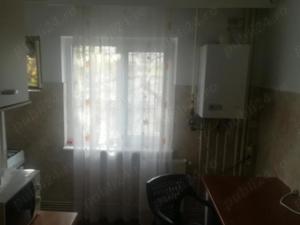 Proprietar,închiriez termen lung,apartament 2 camere,mobilat,utilat,centrala,etaj 1,Teilor,Pitesti - imagine 5