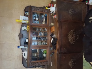 Mobila veche masiva sculptata 