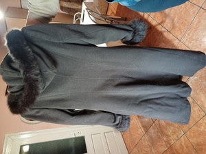 Vand palton lung, cu gluga, XL, în stare perfecta, fabricat în Romania. - imagine 3