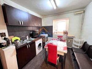 Vanzare apartament 2 camere spatios Rahova - Salaj Petrom - imagine 8