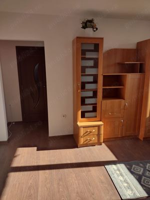 Vand apartament 2 camere finisat loc Sangeorz Bai - imagine 3