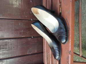 Vand pantofi cu toc, numărul 36