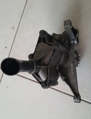 Pompa ulei originala Mercedes Sprinter 2,7cdi fara uzura,fara defect si 2,2cdi echiparea de fabrica  - imagine 4