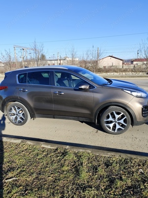 vand auto kia sportage disel 1.7 an 2016 - imagine 6