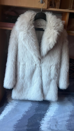 Haină blană eco..