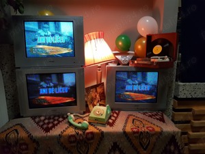 Evenimente RETROHOST Lan Party Gaming Console PC 90s CRT Era Setup Event Sala de net Internet Cafe  - imagine 2