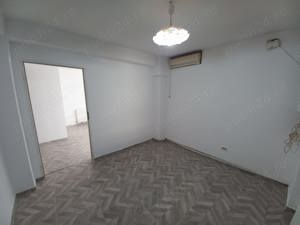 Particular, apartament 3 camere Dristor-metrou - imagine 5