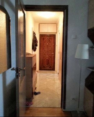 Inchiriez apartament, 2 camere, VEST, Cosminele. - imagine 2