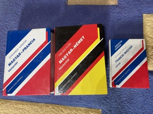 De vânzare cărți în limba maghiară. Magyar nyelvű könyvek eladók. - imagine 5