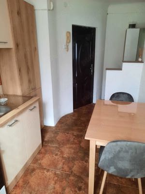 Dau în chirie apartament 2 camere - imagine 5