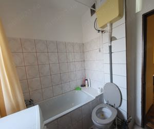 In Baia Sprie, vand apartament cu 3 camere, 2 bai, etaj1, cu imbunatatiri - imagine 7