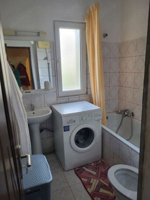 In Baia Sprie, vand apartament cu 3 camere, 2 bai, etaj1, cu imbunatatiri - imagine 8