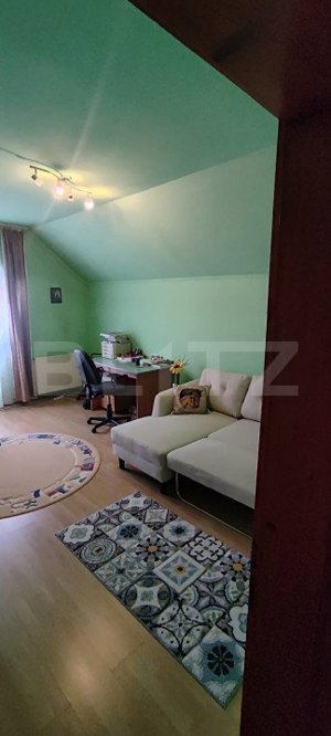 Casa induviduala, cu 7 camere, 332 mp, cu teren 1000 mp, zona Nufarul  - imagine 17