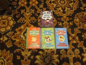 Vand Cartile Jurnalul unui ciine poznas;Lalani si marea cea indepartata - imagine 5