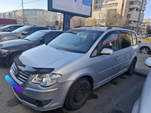 Volkswagen Touran  - imagine 3
