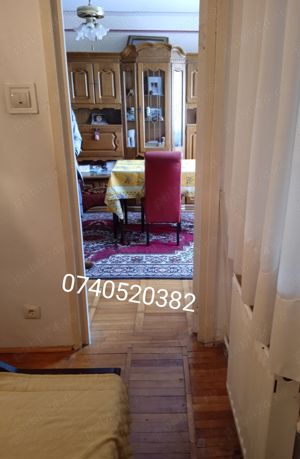 Apartament 3 camere,  etaj intermediar-Resita - imagine 9