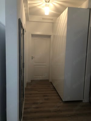 Vand apartament 2 camere Dumbrăvița  - imagine 4