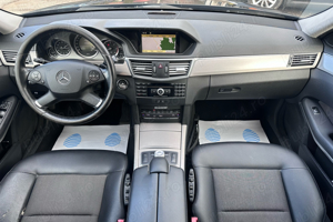 Mercedes E-Classe 350CDI 4Matic 7G-tronic Aut. Navi Xenon Leader 2011 - imagine 5
