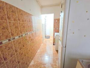 Apartament 2 camere, etaj 2 din 4, cu centrala , zona Mioritei - imagine 9