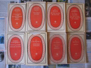 Carti - Seria Patrimoniu: A. Holban, C. Hogas, C. Petrescu, D. Zamfirescu, G. Calinescu, G. Bacovia