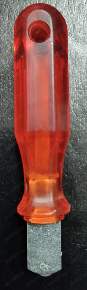 vând aparat manual de tăiat gresie,nou