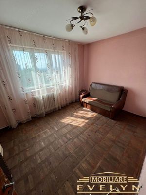 De vanzare apartament 2 camere, zona Primaverii   Scoala Nr.12 - imagine 2