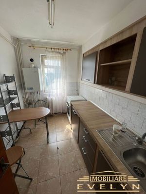 De vanzare apartament 2 camere, zona Primaverii   Scoala Nr.12 - imagine 4