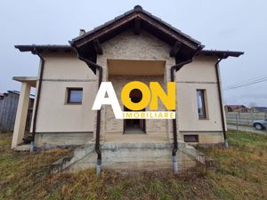 Casa 6 Camere, Teren 357 mp, Zona Alba-Micesti, cu toate utilitatile