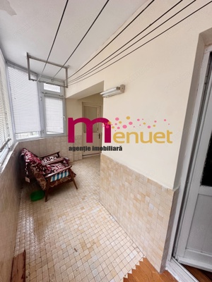 Apartament 4 camere,str.Victoriei, 100 mp, parter - imagine 9