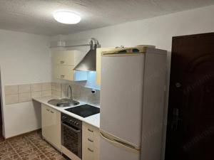 Apartament cu 2 camere de vânzare în zona Baba Novac - imagine 3